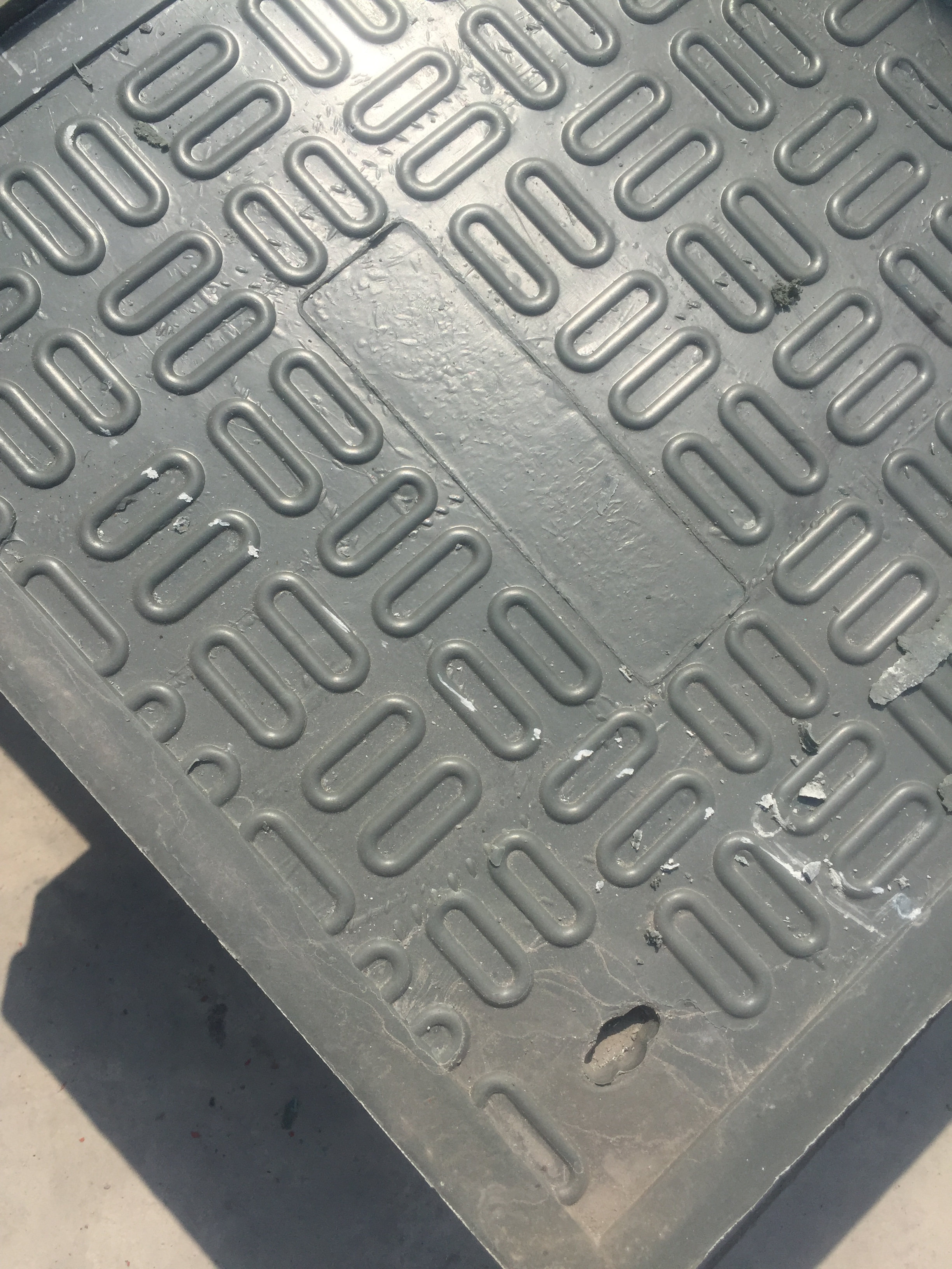 Telecom manhole cover