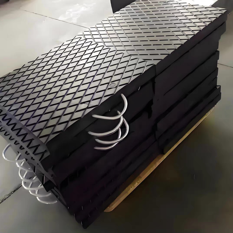 HDPE leg pads